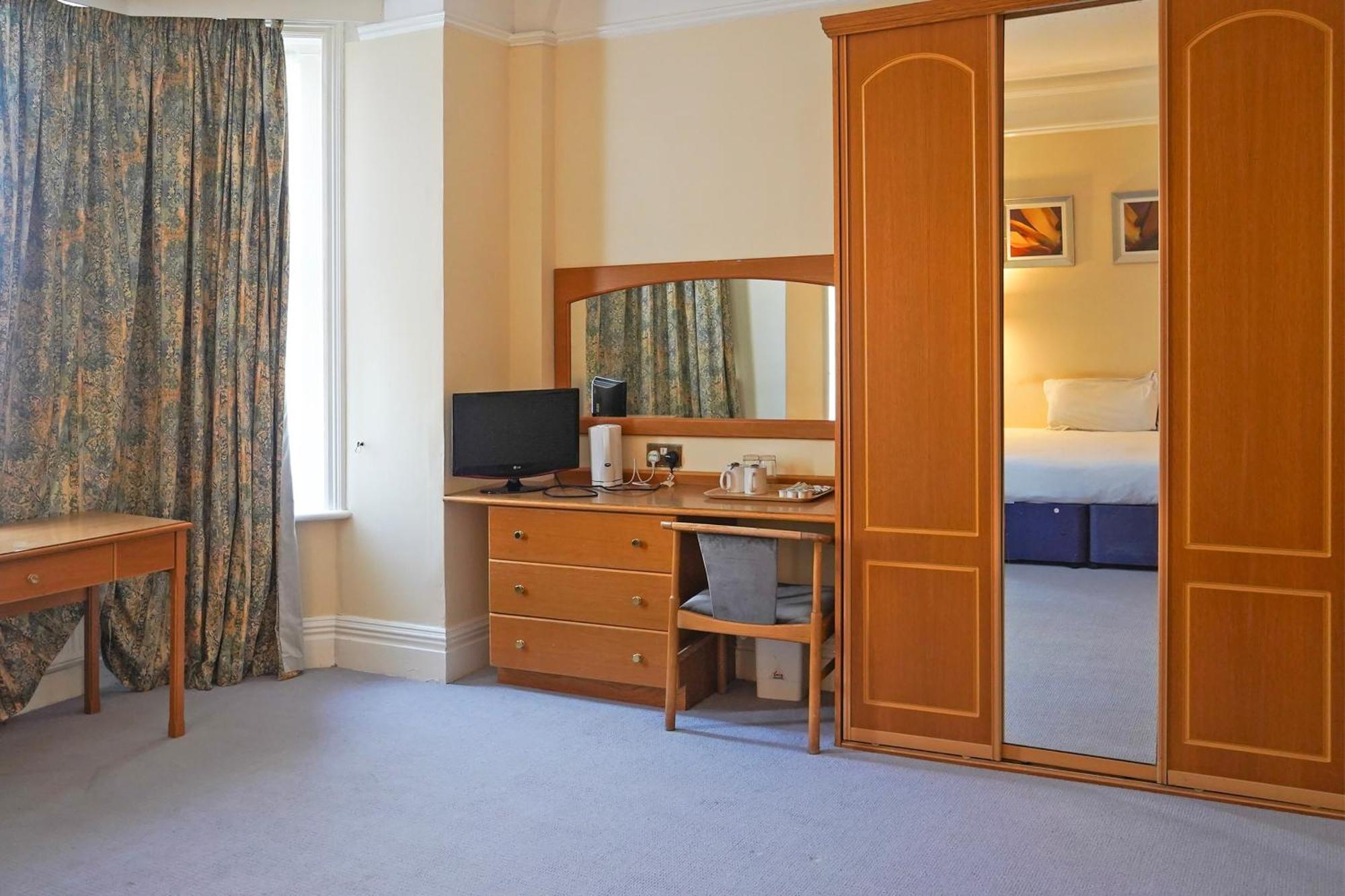 Hotel Langford Hotel, & Hove