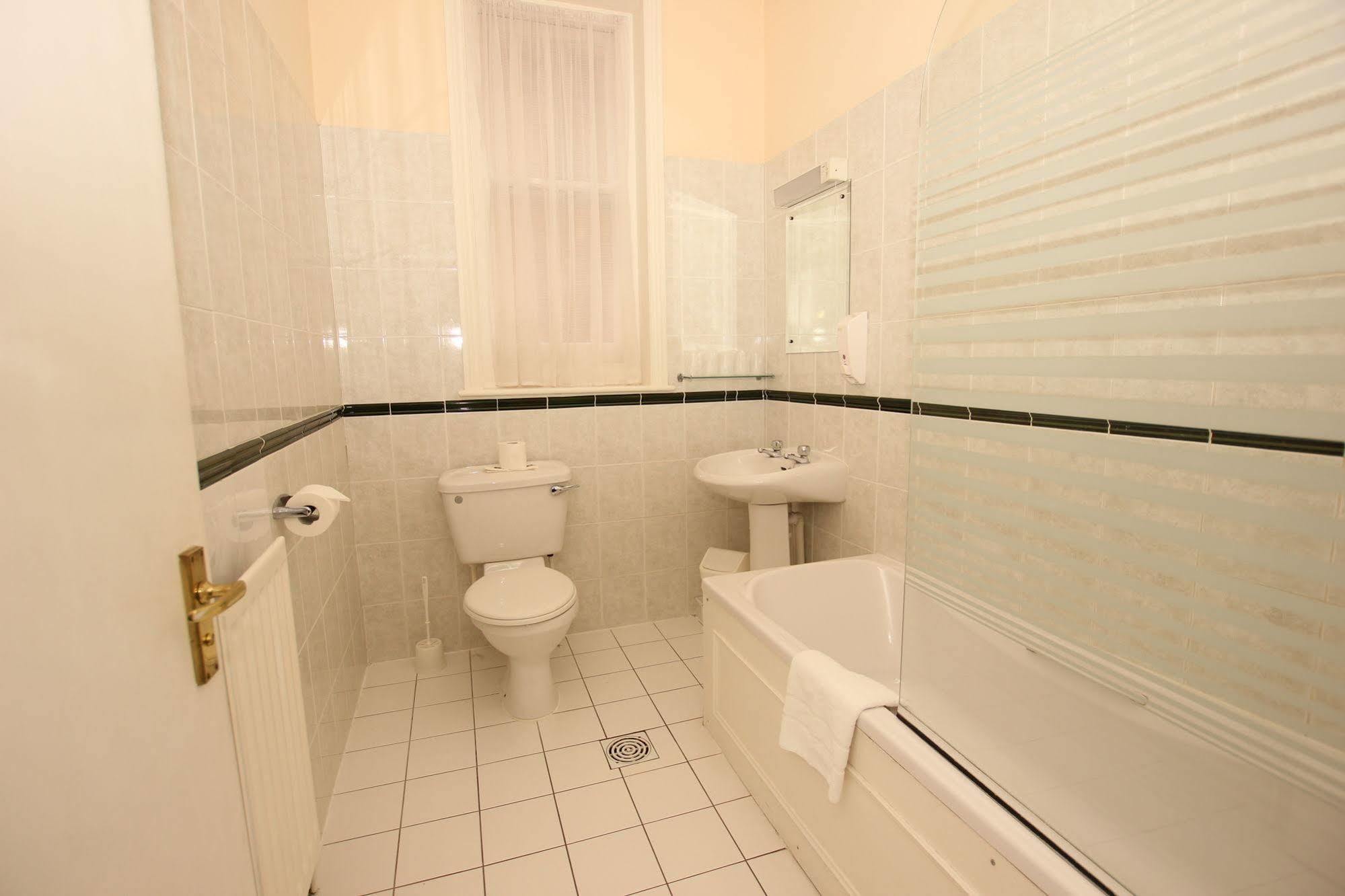 Langford Hotel, & 3*